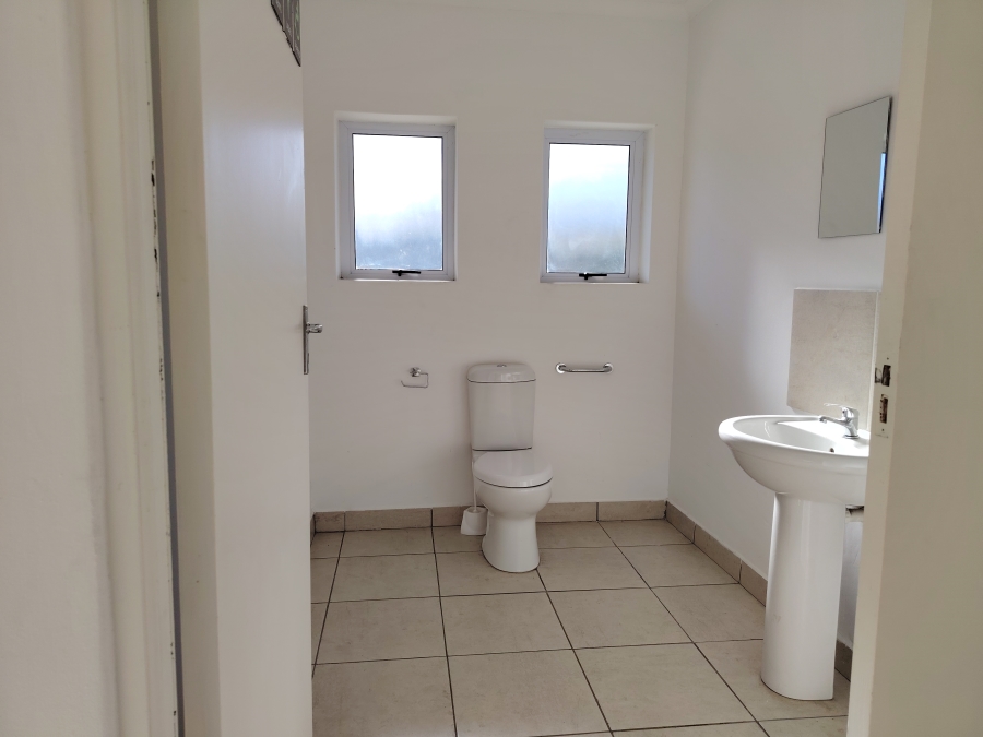 To Let commercial Property for Rent in Asla Park Western Cape